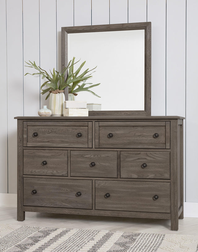 Vaughan-Bassett Custom Express - Dresser 7 Drawers - Driftwood Grey