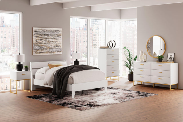 Ashley Socalle - Two-tone - 4 Pc. - Dresser, Chest, Full Panel Platform Bed