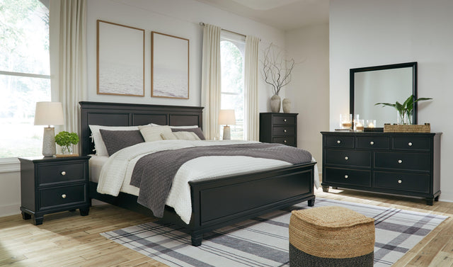 Ashley Lanolee - Black - 5 Pc. - Dresser, Mirror, California King Panel Bed