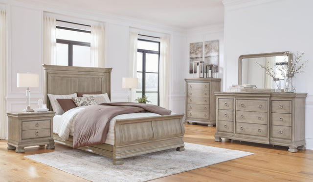 Ashley Lexorne - Gray - 4 Pc. - Dresser, Mirror, Queen Sleigh Bed