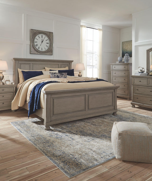 Ashley Lettner - Light Gray - 5 Pc. - Dresser, Mirror, Queen Panel Bed