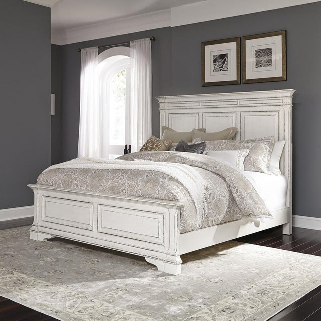 Liberty Furniture Abbey Park - King Panel Bed - White