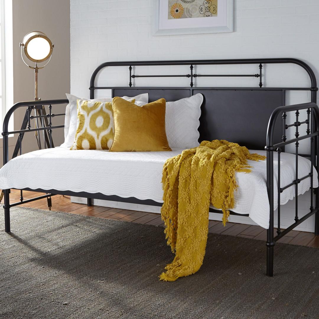 Liberty Furniture Vintage Series Twin Metal Day Bed Black