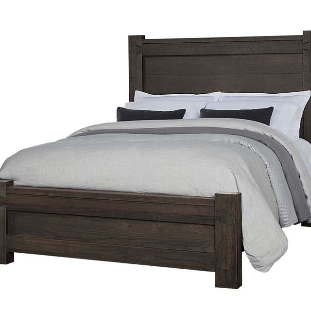 Vaughan-Bassett Dovetail - Queen Poster Bed With Poster Footboard - Java